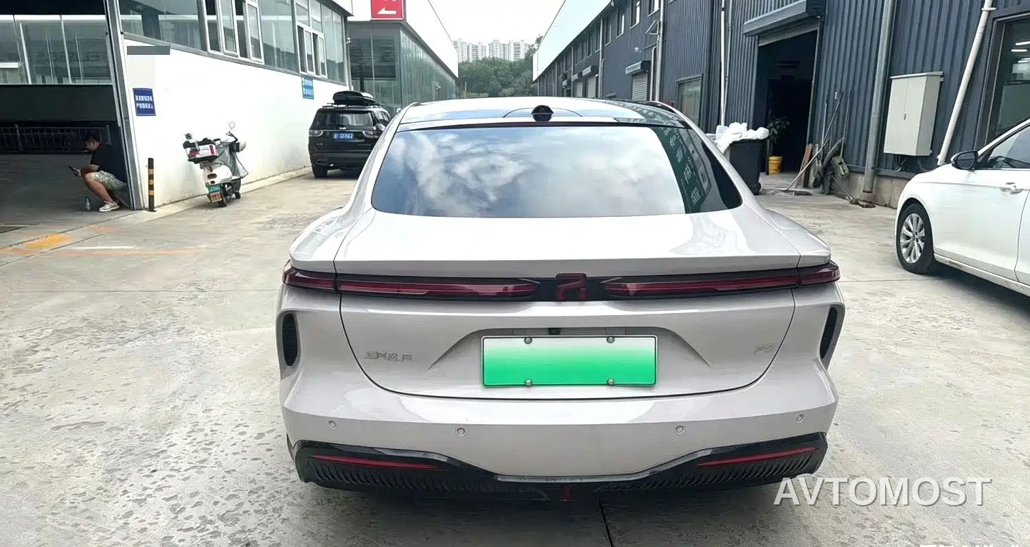 Roewe Rising Auto F7 2023 Long Range Pro — фото 4