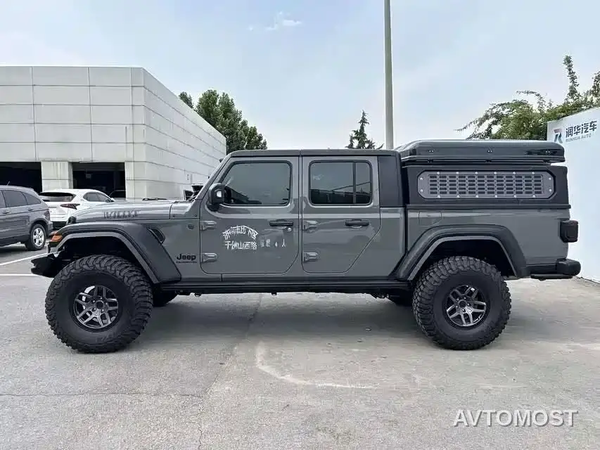 Jeep Gladiator 2022 3.6L Pioneer Edition