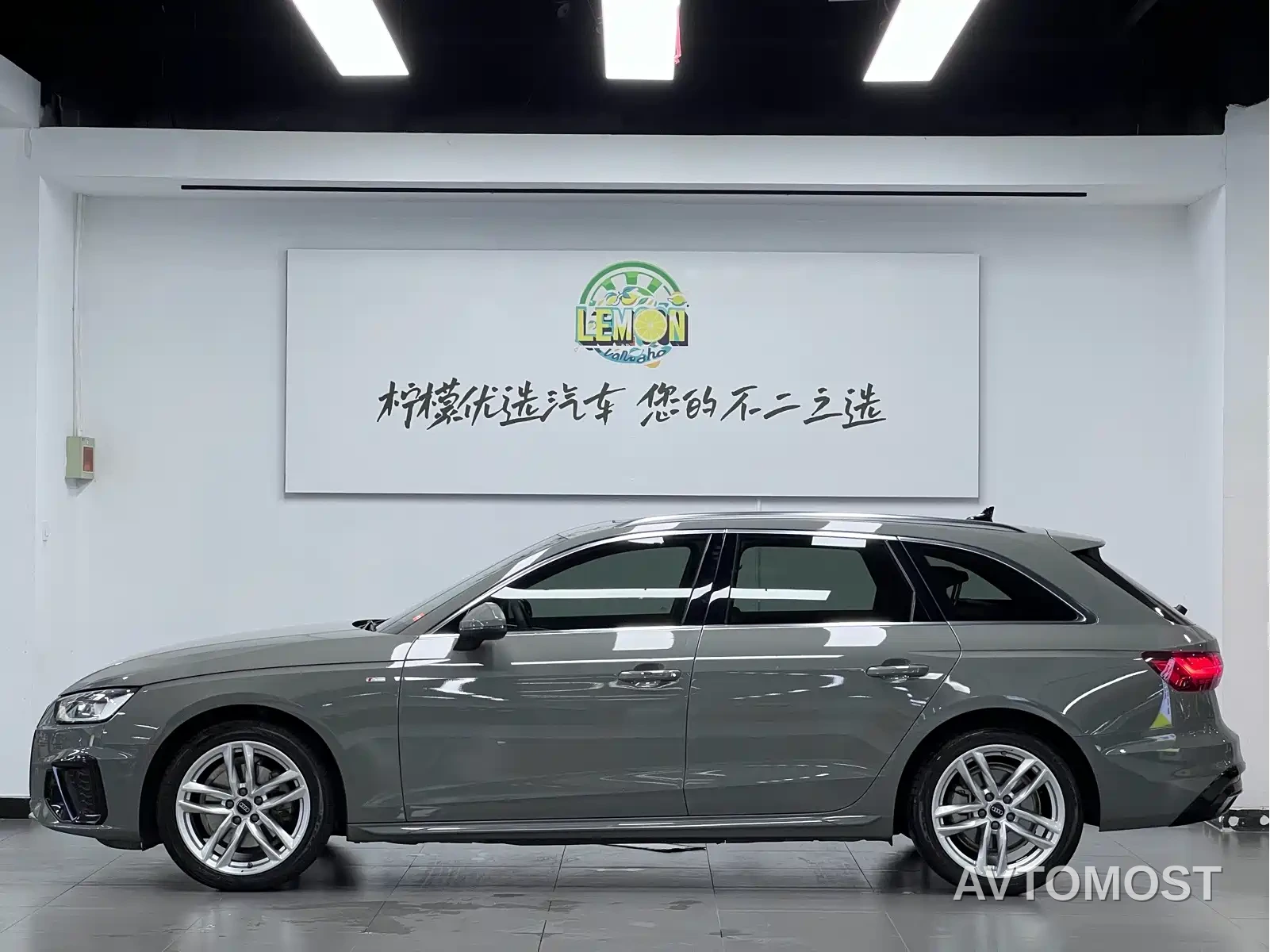 Audi A4 (Import) 2021 Avant Pioneer 40 TFSI Luxury Dynamic — фото 5