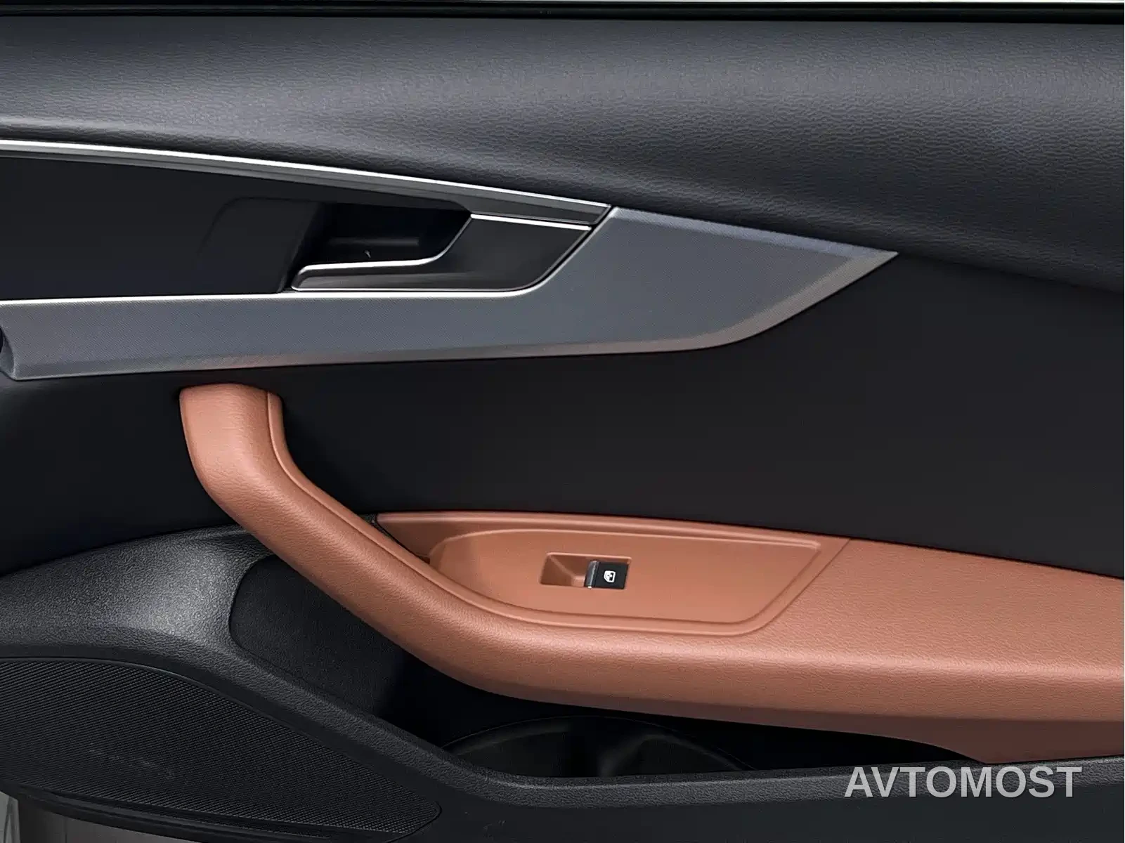 Audi A4 (Import) 2021 Avant Pioneer 40 TFSI Luxury Dynamic — фото 16
