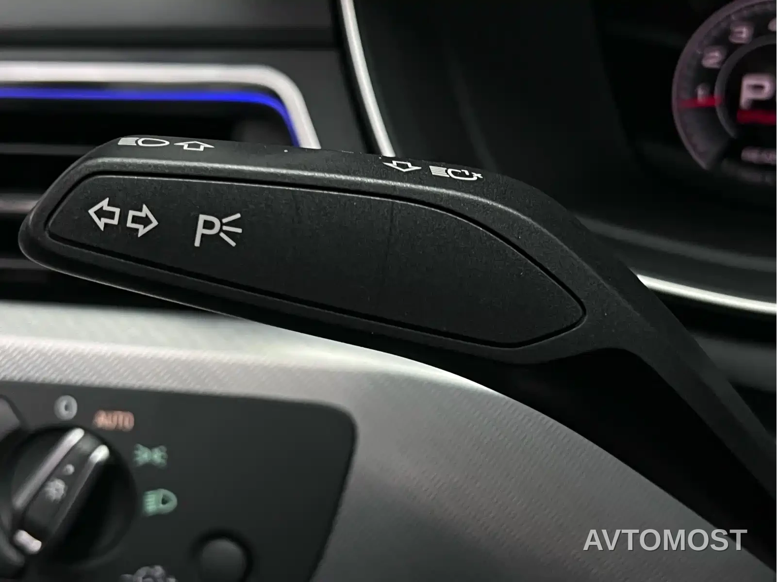Audi A4 (Import) 2021 Avant Pioneer 40 TFSI Luxury Dynamic — фото 36