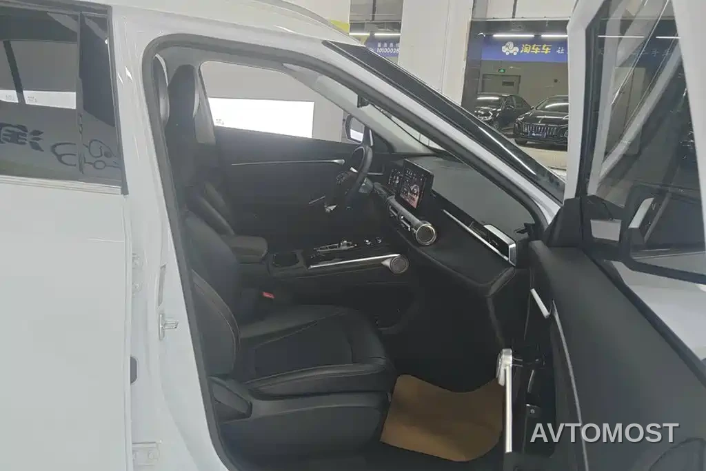 GAC Trumpchi Yingku 2022 2.0ATK Gemini Edition — фото 8
