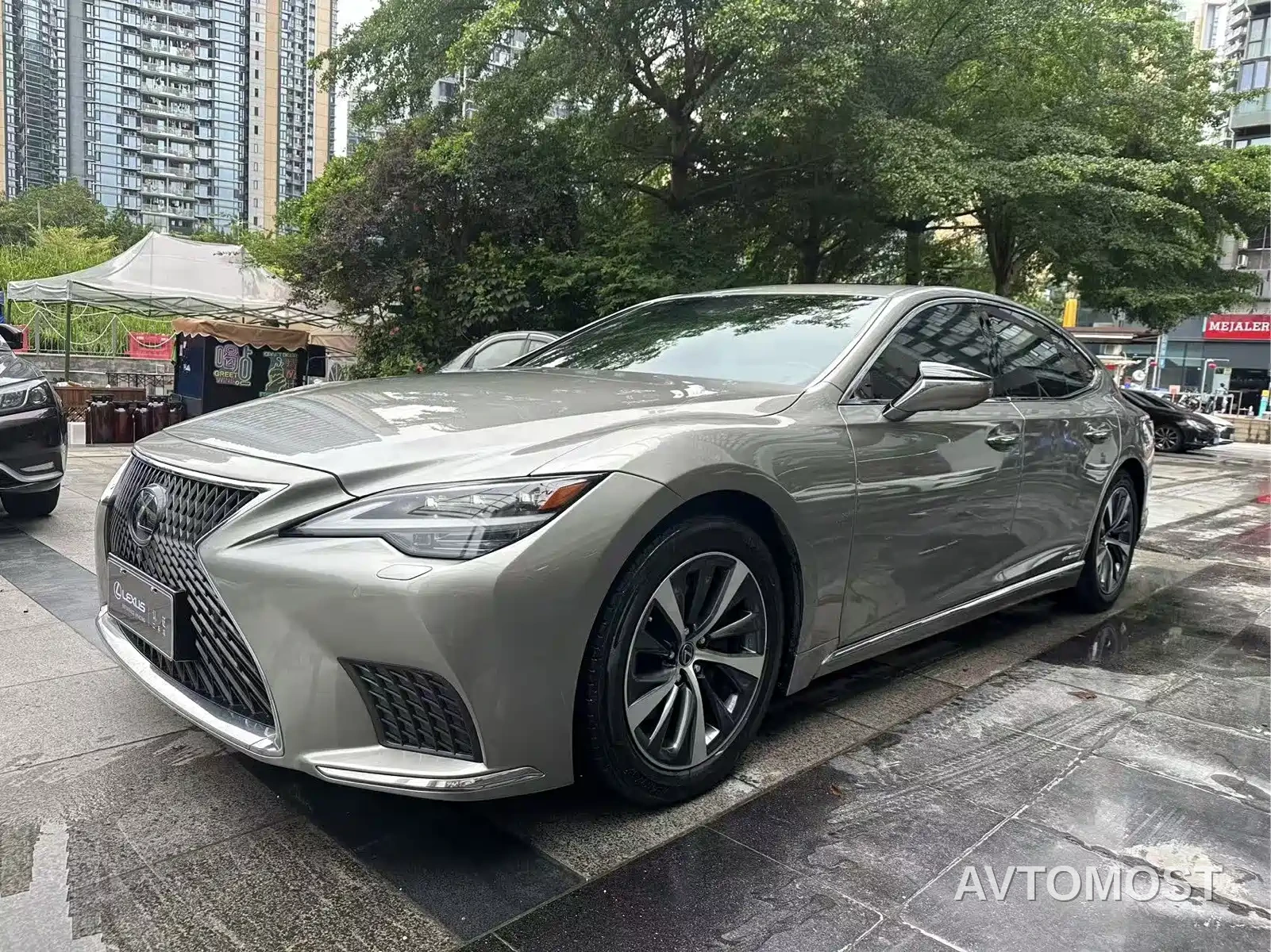 Lexus LS 2021 500h Excellence Edition — фото 1