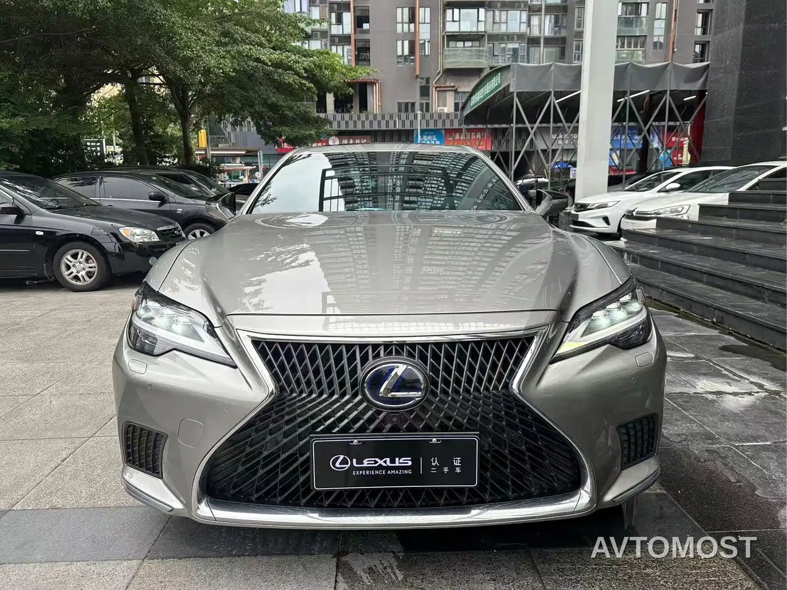 Lexus LS 2021 500h Excellence Edition — фото 2