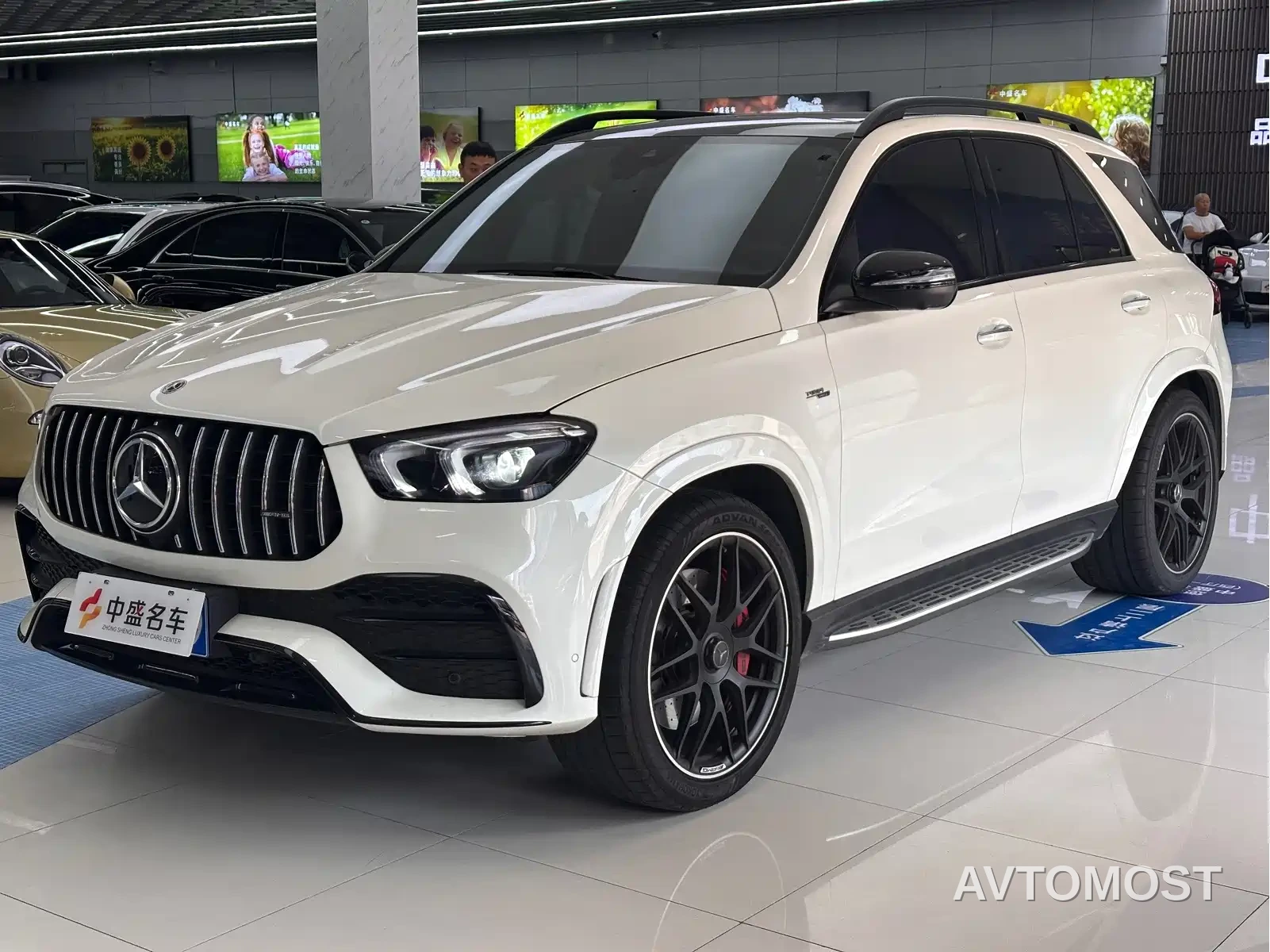 Mercedes-Benz GLE AMG 2022 AMG GLE 53 4MATIC+ Bright Night Special Edition — фото 1