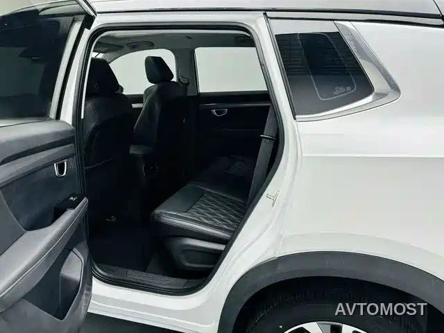 Wuling Xingchen 2022 2.0L DHT Electric Speed Edition — фото 7