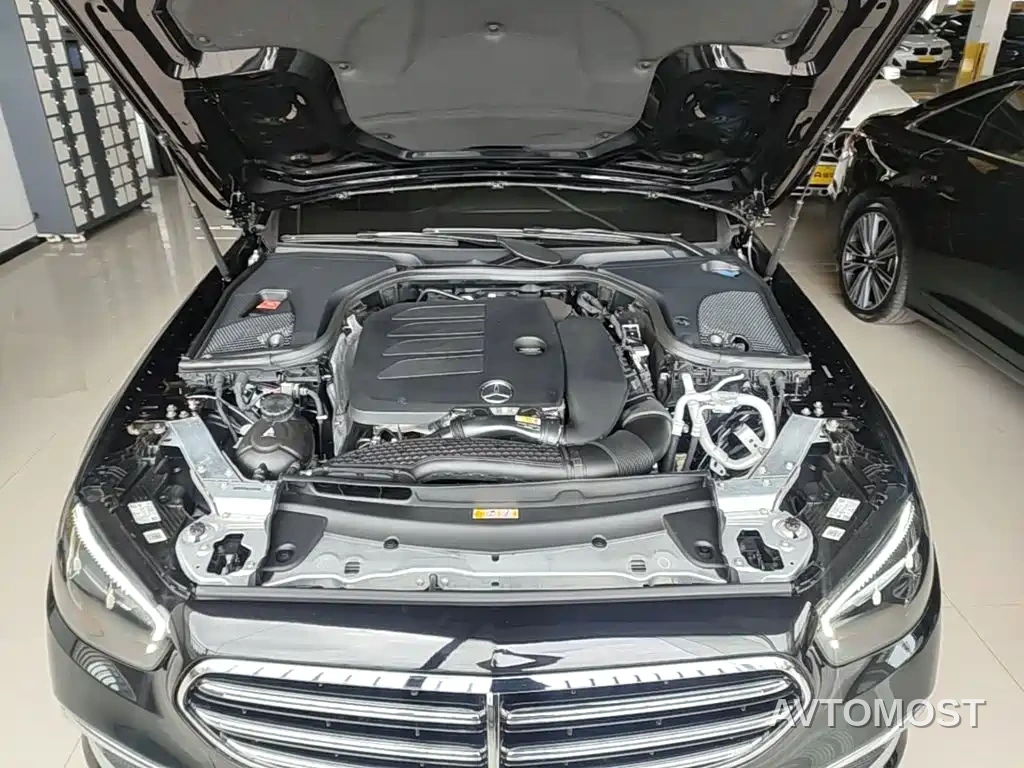 Mercedes-Benz E-Class 2023 Facelift E 260 L — фото 20