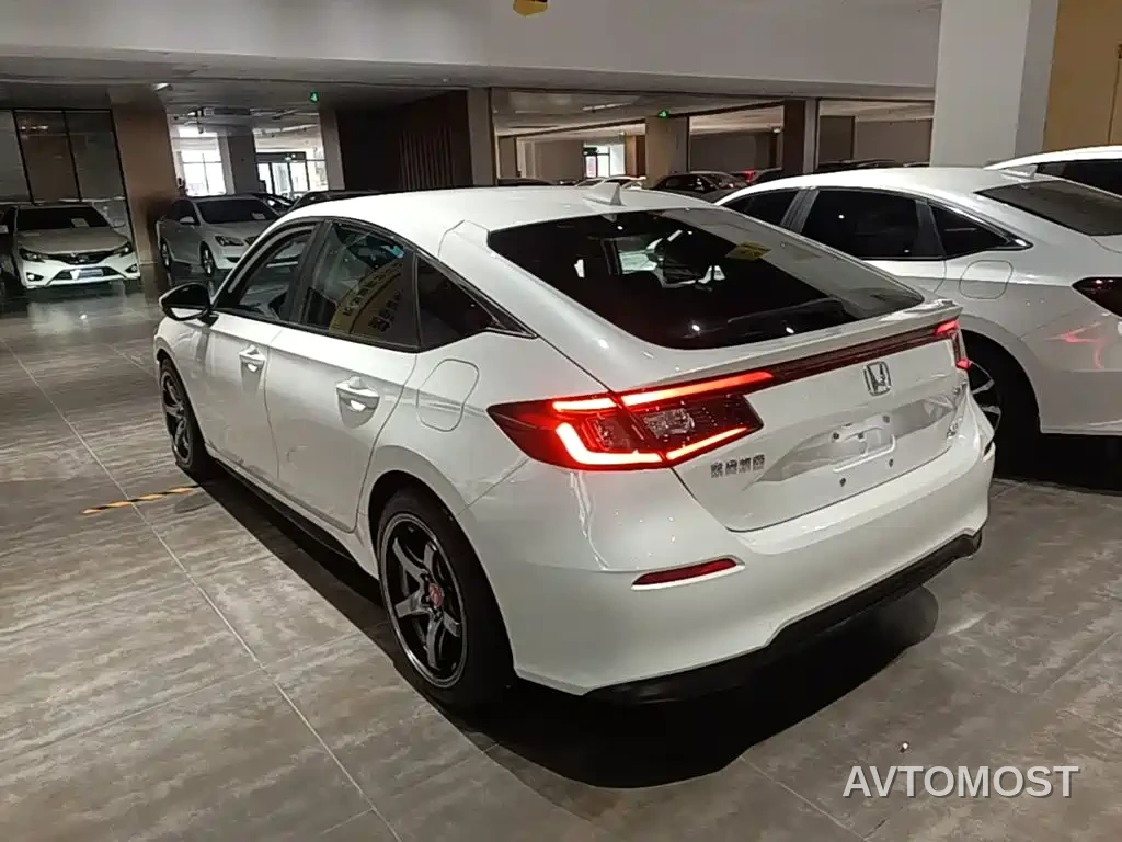 Honda Civic 2023 HATCHBACK 240TURBO CVT Extreme Leap Edition — фото 5