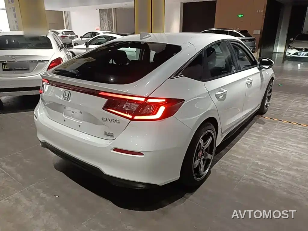 Honda Civic 2023 HATCHBACK 240TURBO CVT Extreme Leap Edition — фото 7