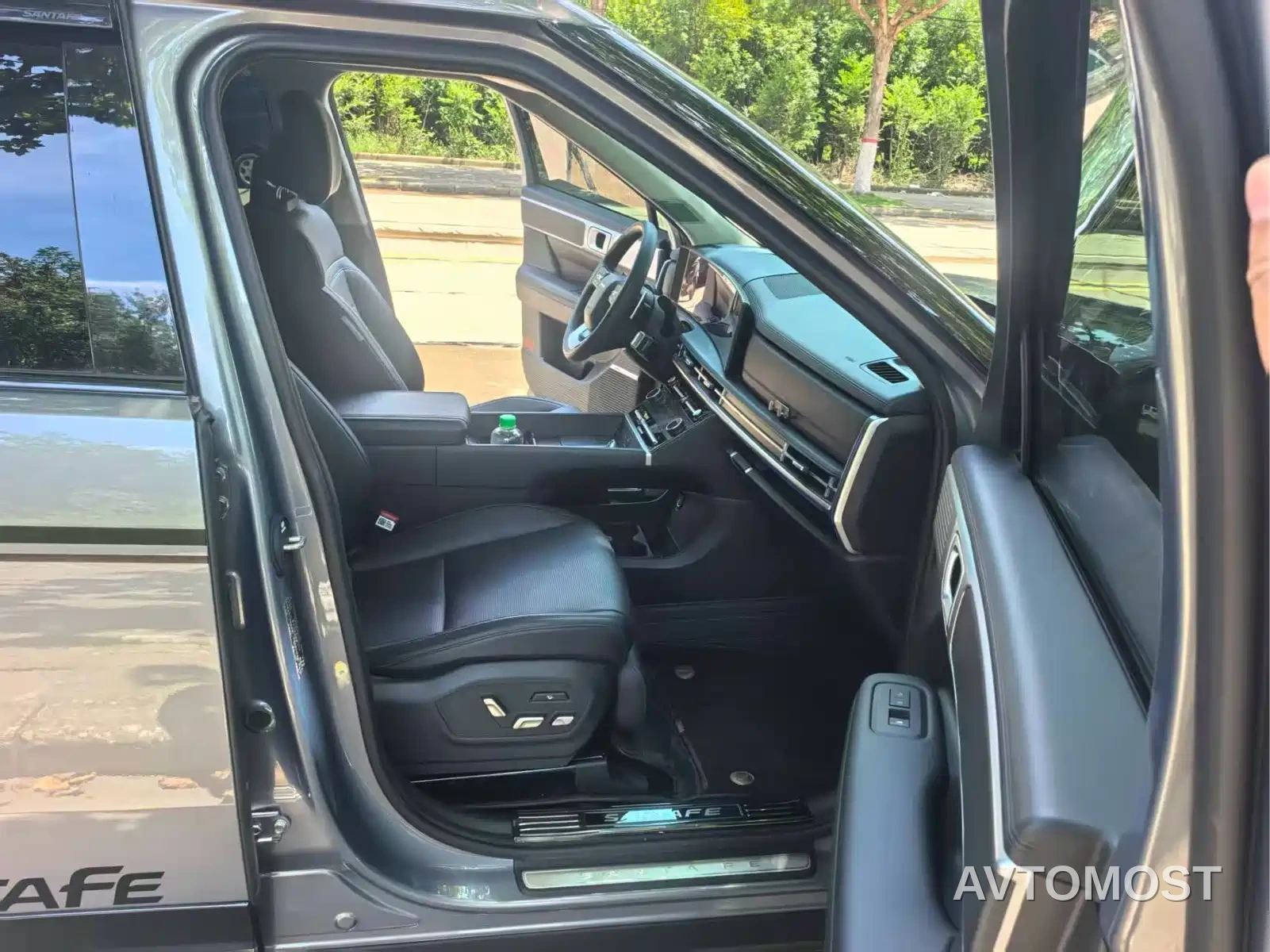 Hyundai Santa Fe 2024 2.0T Connoisseur Pro Max — фото 11