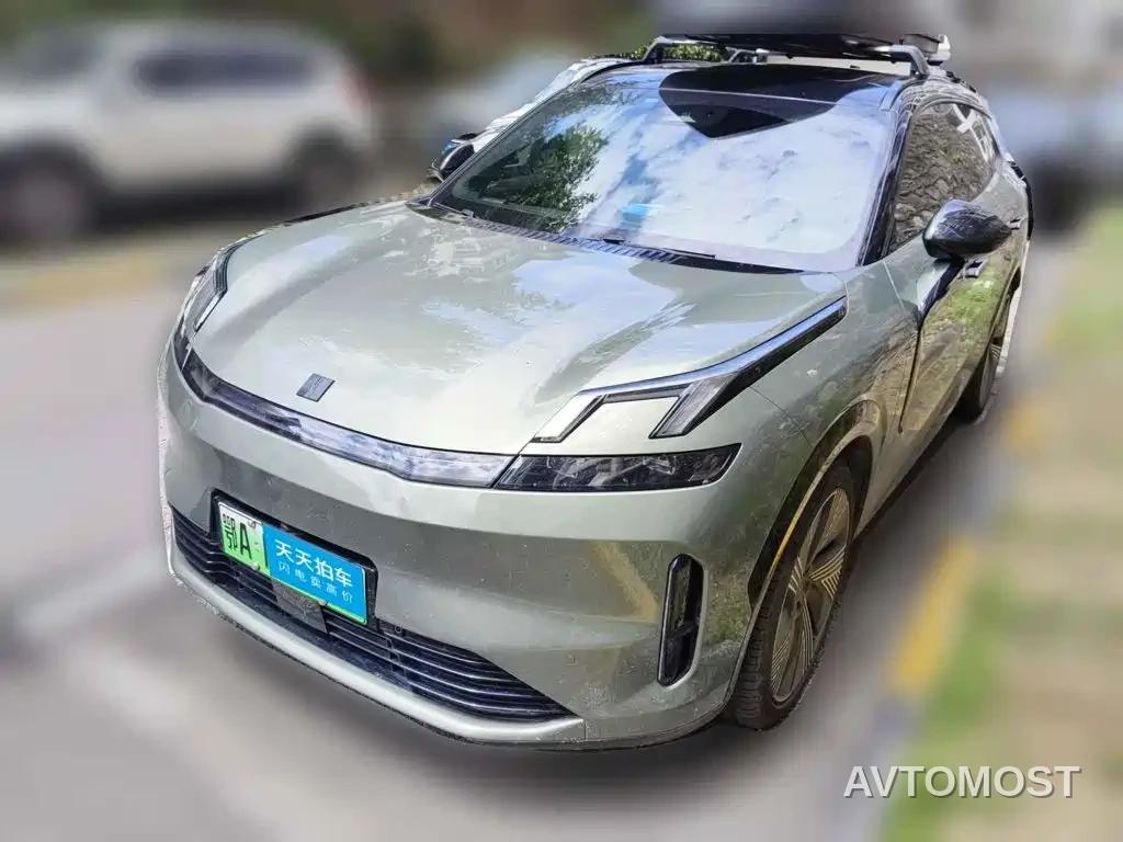 Lynk & Co 08 EM-P 2023 220km 4WD Performance Halo — фото 1
