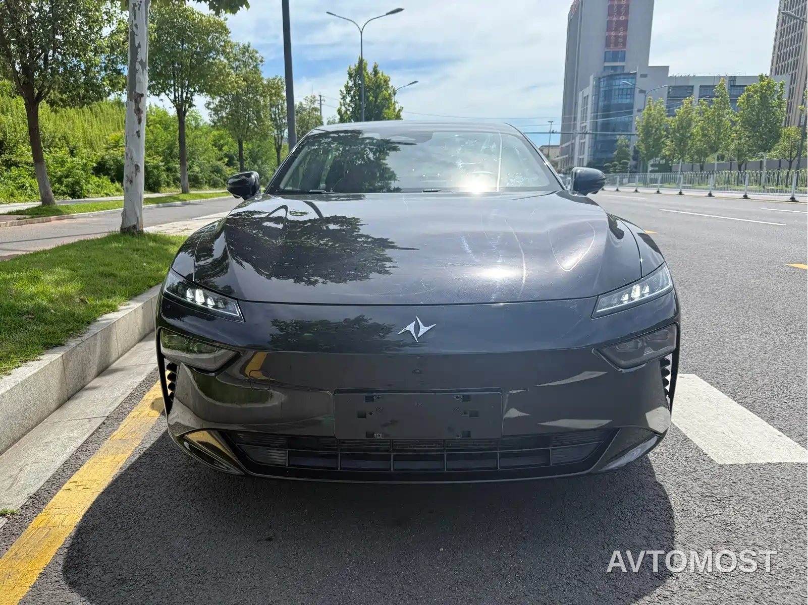 Dongfeng Yipai eπ007 2024 Model 200Pro Range Extender Version — фото 2