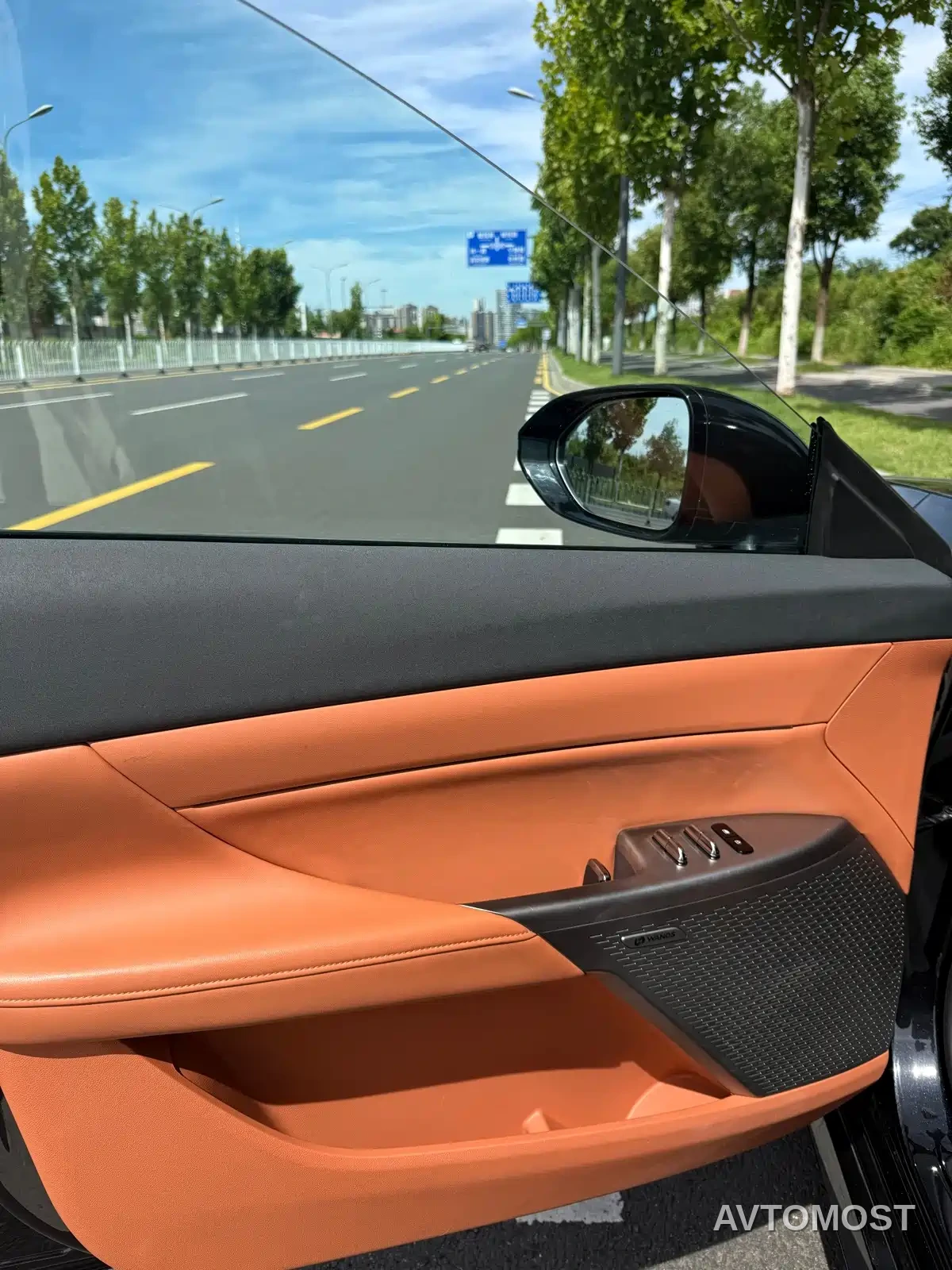 Dongfeng Yipai eπ007 2024 Model 200Pro Range Extender Version — фото 11