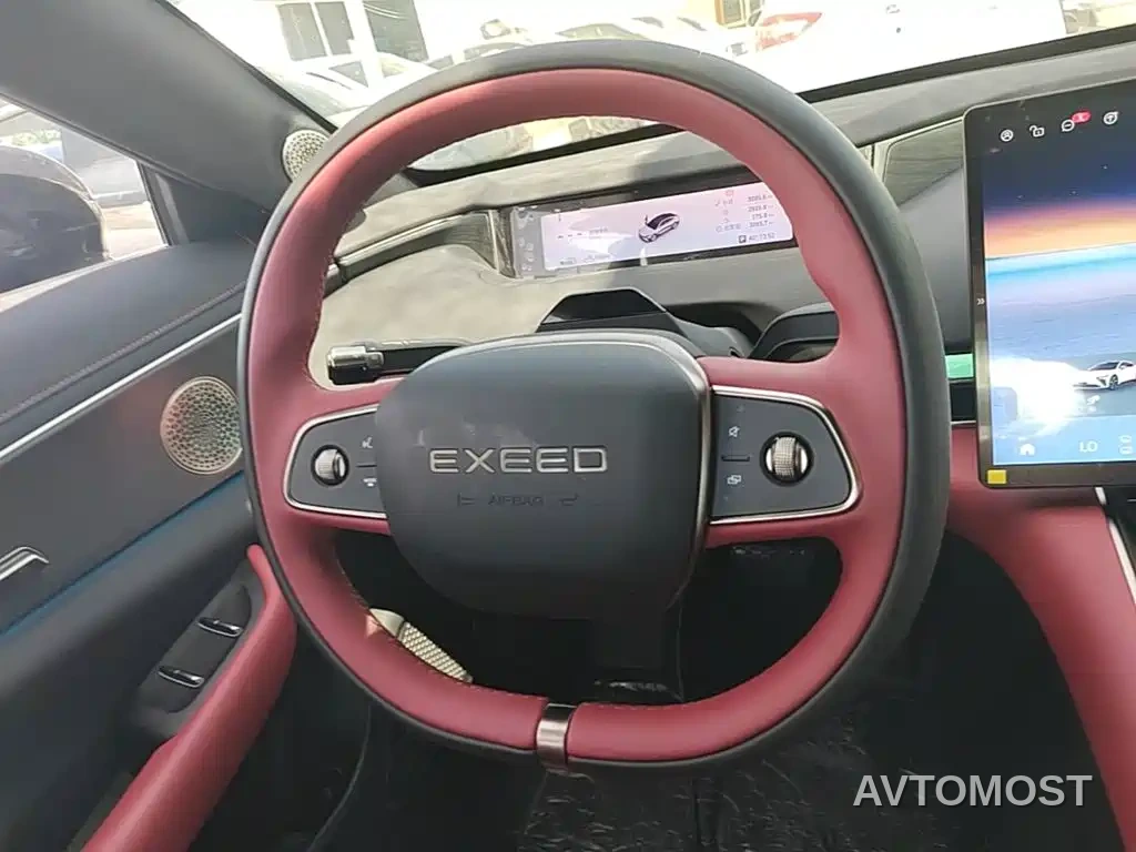 Exeed Exlantix ES 2025 Range Extender Pro Highway Assist — фото 11