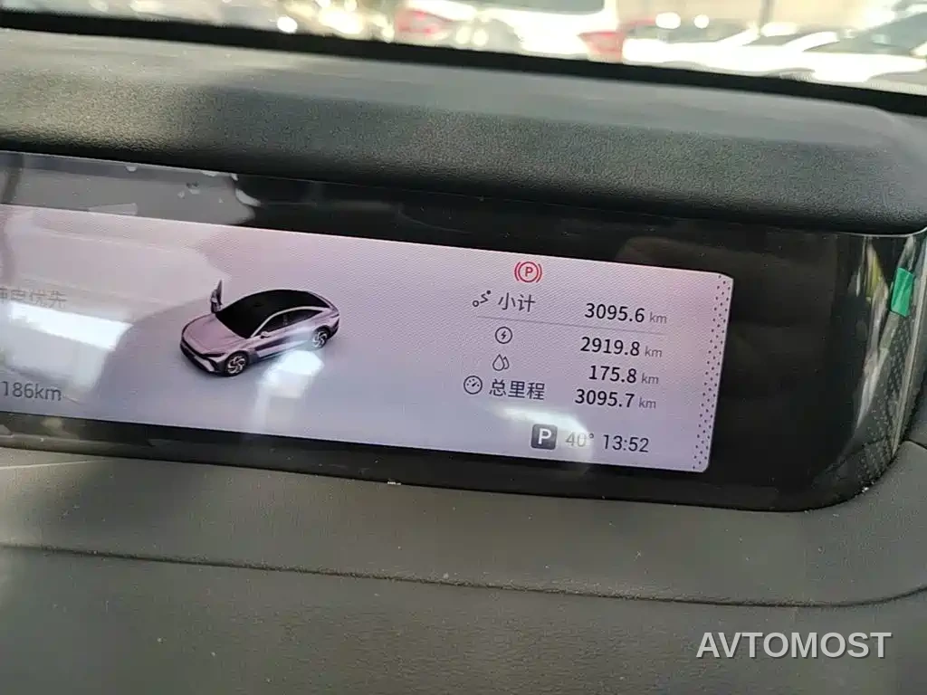 Exeed Exlantix ES 2025 Range Extender Pro Highway Assist — фото 12
