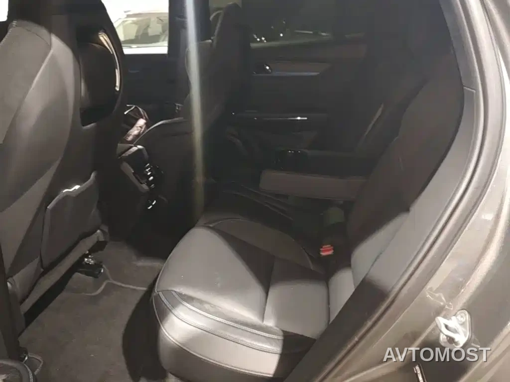 Lynk & Co 05 EM-P 2021 1.5TD PHEV HALO — фото 16