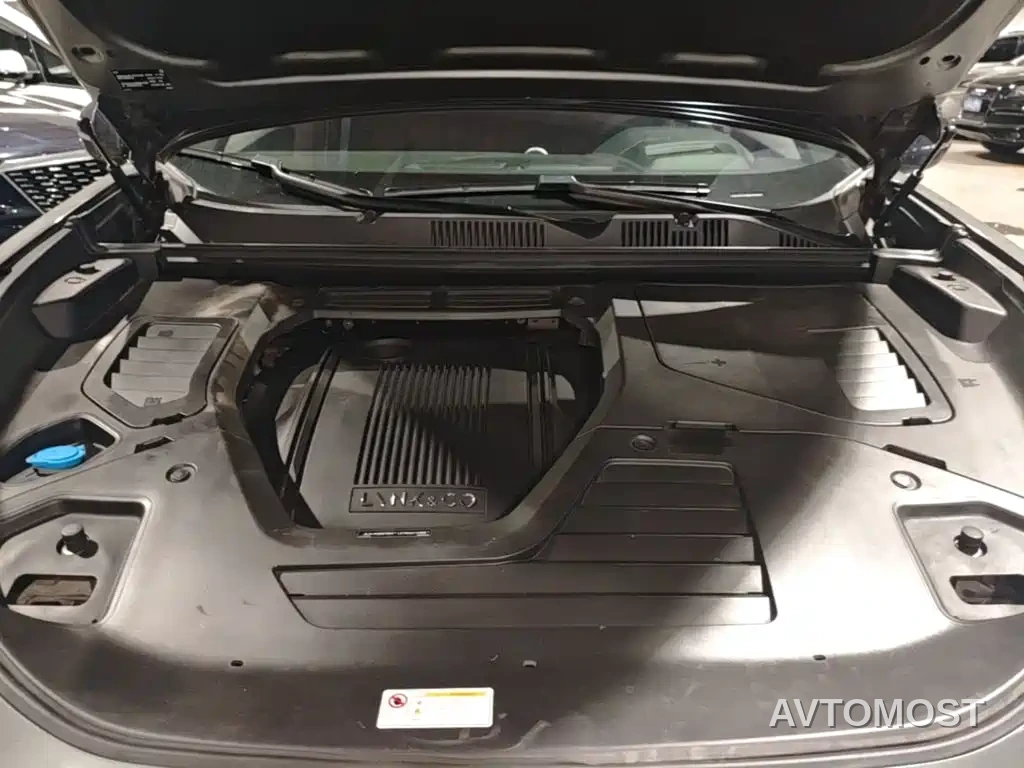 Lynk & Co 05 EM-P 2021 1.5TD PHEV HALO — фото 19