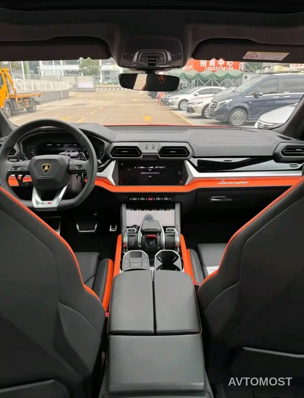 Lamborghini Urus SE 2025 4.0T Standard Edition — фото 5