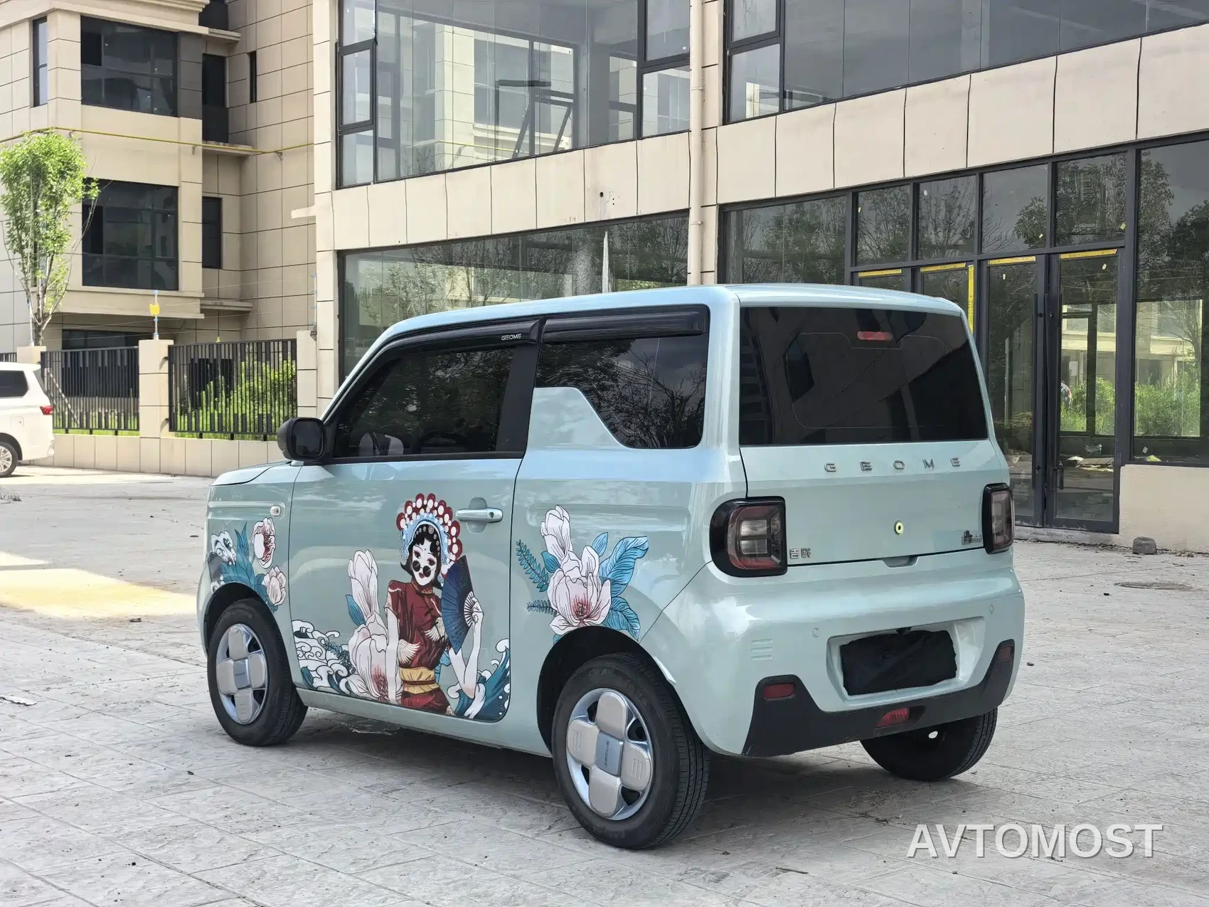 Geely Galaxy Panda 2023 Panda Mini 200km Endurance Bear — фото 4