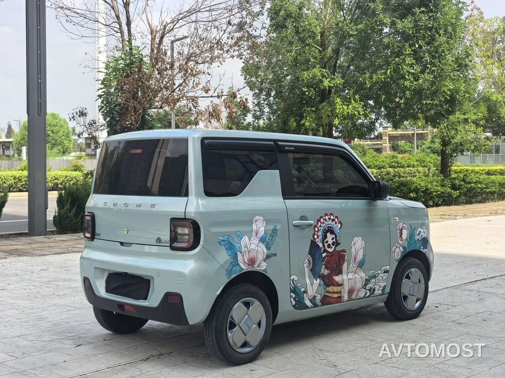 Geely Galaxy Panda 2023 Panda Mini 200km Endurance Bear — фото 6