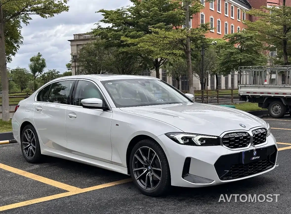 BMW 3 Series 2024 325Li M Sport Package — фото 3