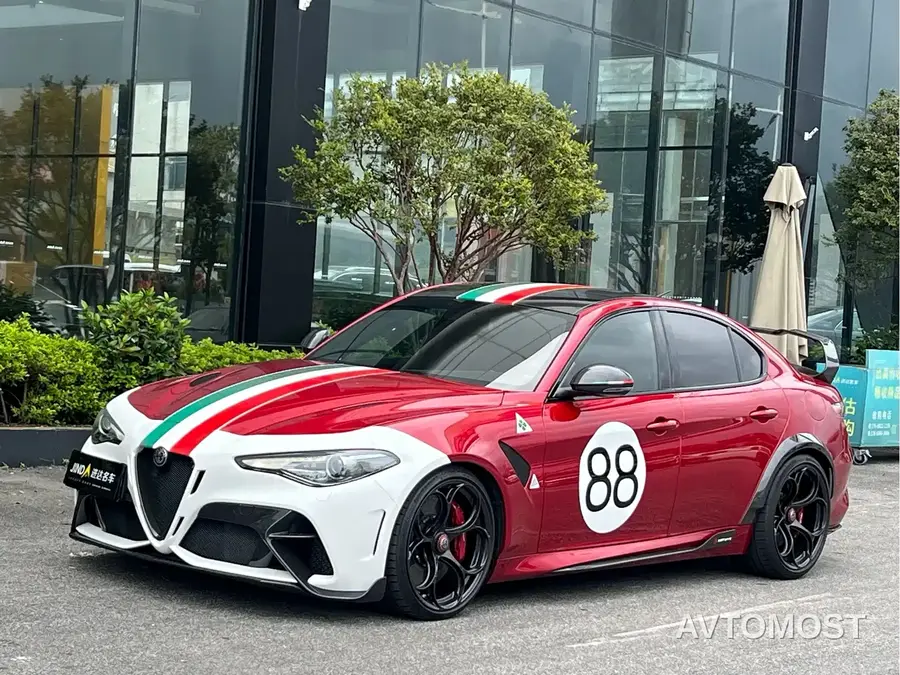 Alfa Romeo Giulia 2021 GTAm