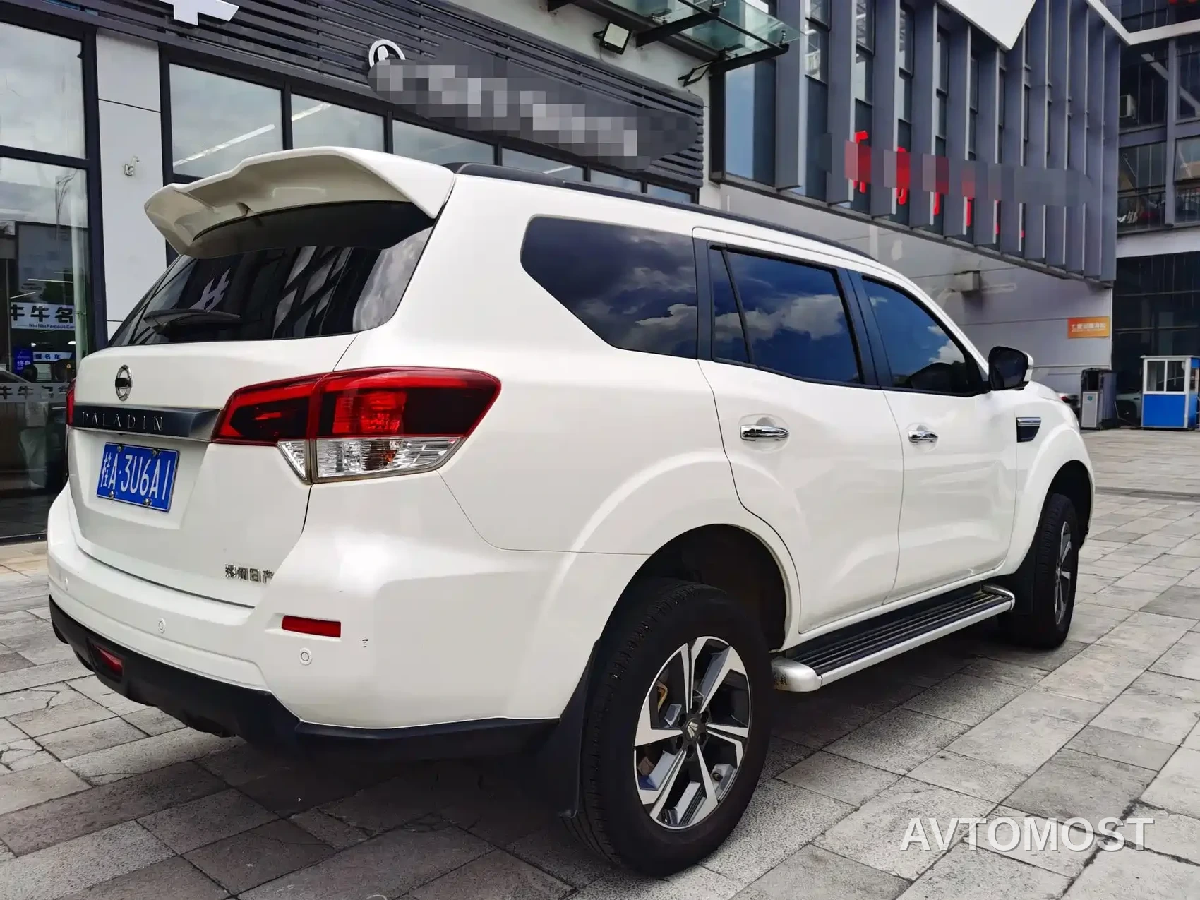 Dongfeng Fengdu Paladin 2023 Model 2.0T 2WD Luxury Edition — фото 7