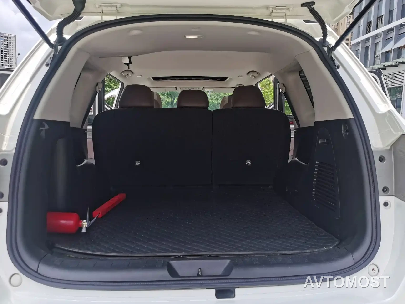 Dongfeng Fengdu Paladin 2023 Model 2.0T 2WD Luxury Edition — фото 8