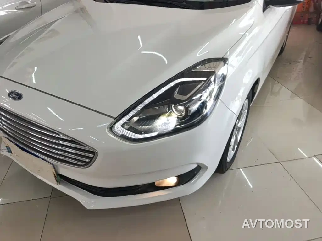 Ford Escort 2019 Facelift 1.5L Auto Comfort Edition China VI — фото 20