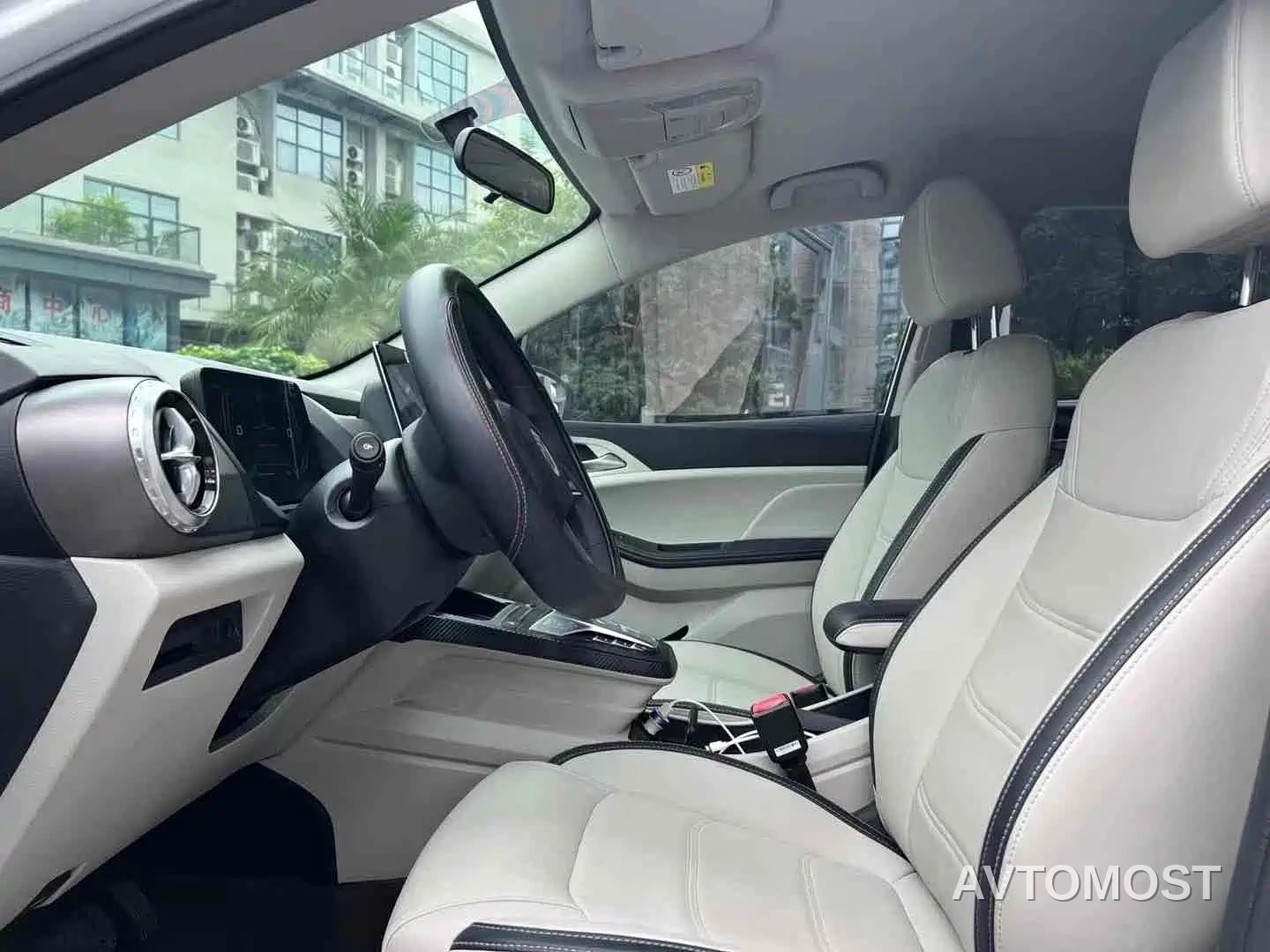 BYD Yuan Pro 2021 401KM Luxury Model — фото 4