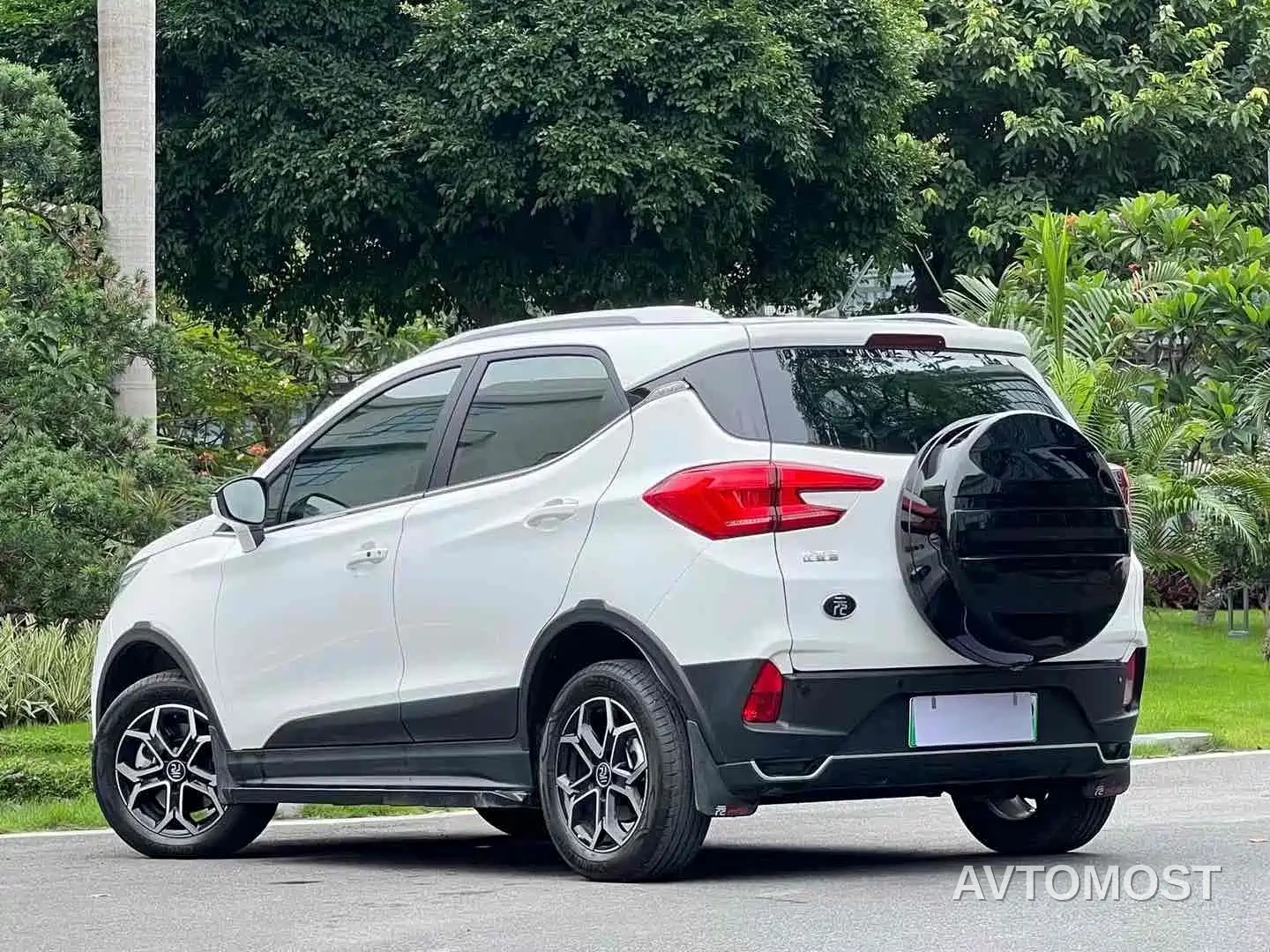 BYD Yuan Pro 2021 401KM Luxury Model — фото 9
