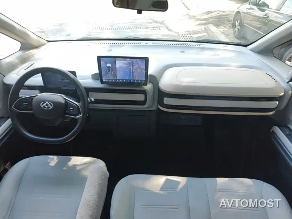 SAIC Maxus Dana V1 2024 V1 Long Wheelbase High Roof Multi-Purpose (62kWh) — фото 10
