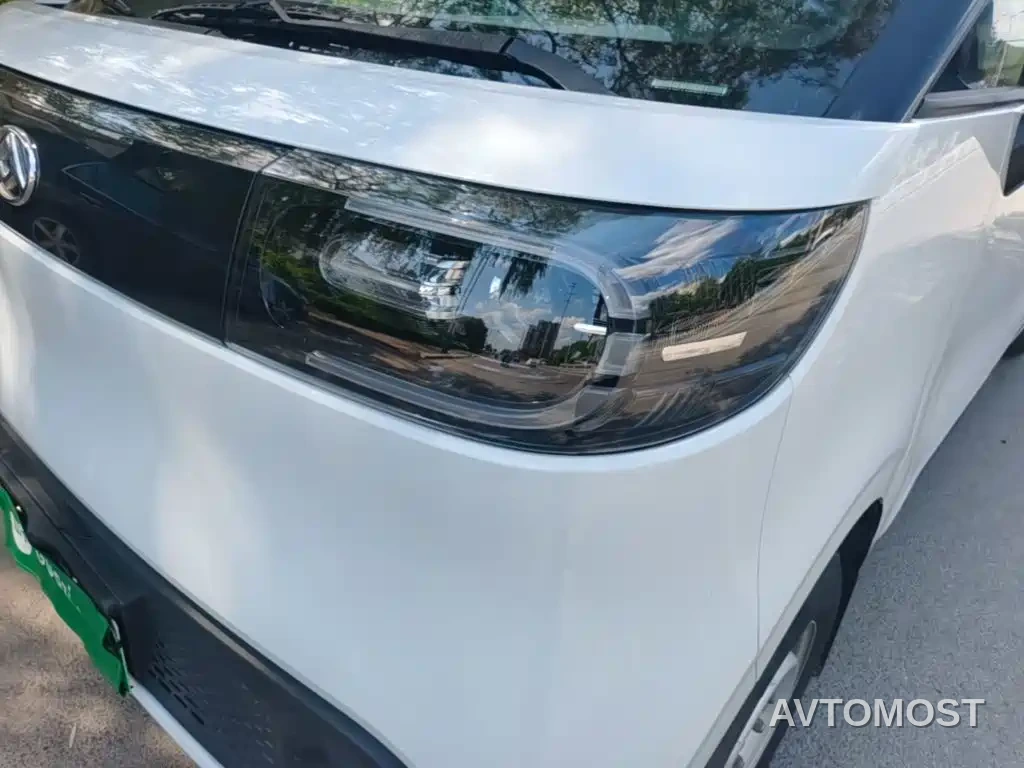 SAIC Maxus Dana V1 2024 V1 Long Wheelbase High Roof Multi-Purpose (62kWh) — фото 24