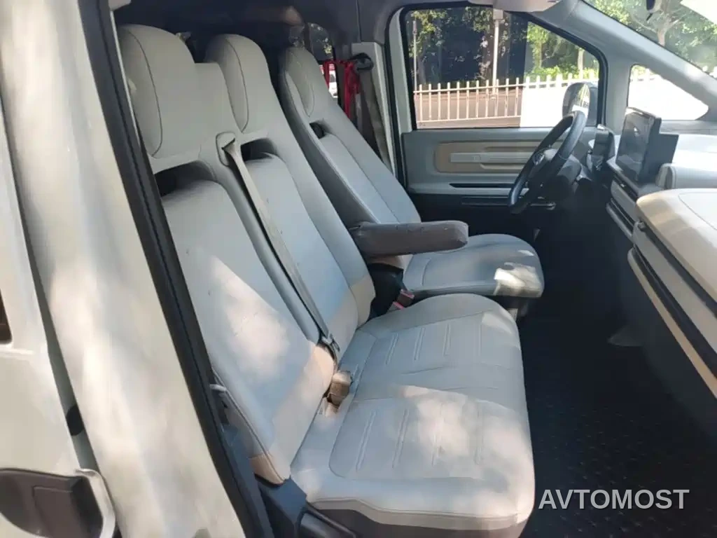 SAIC Maxus Dana V1 2024 V1 Long Wheelbase High Roof Multi-Purpose (62kWh) — фото 25