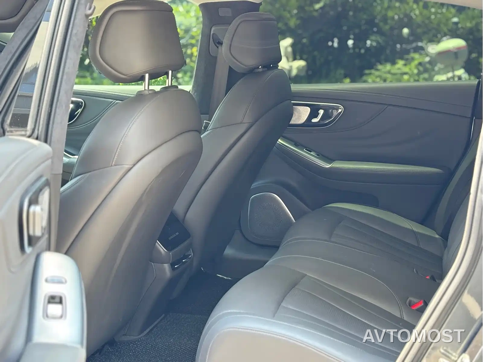 Roewe Rising Auto F7 2023 Facelift Long Range Pro Edition — фото 8