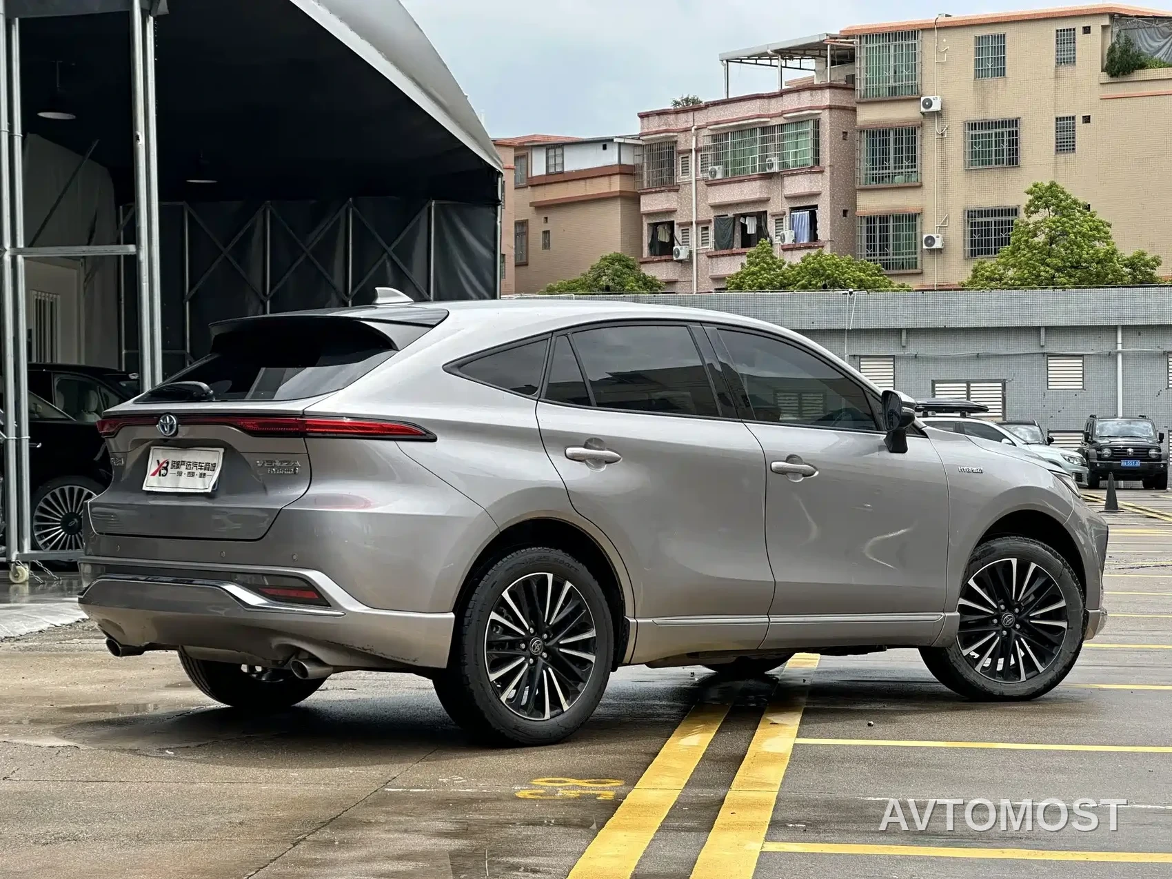 Toyota Venza 2023 Model 2.5L Smart Hybrid 2WD Tech Edition — фото 2