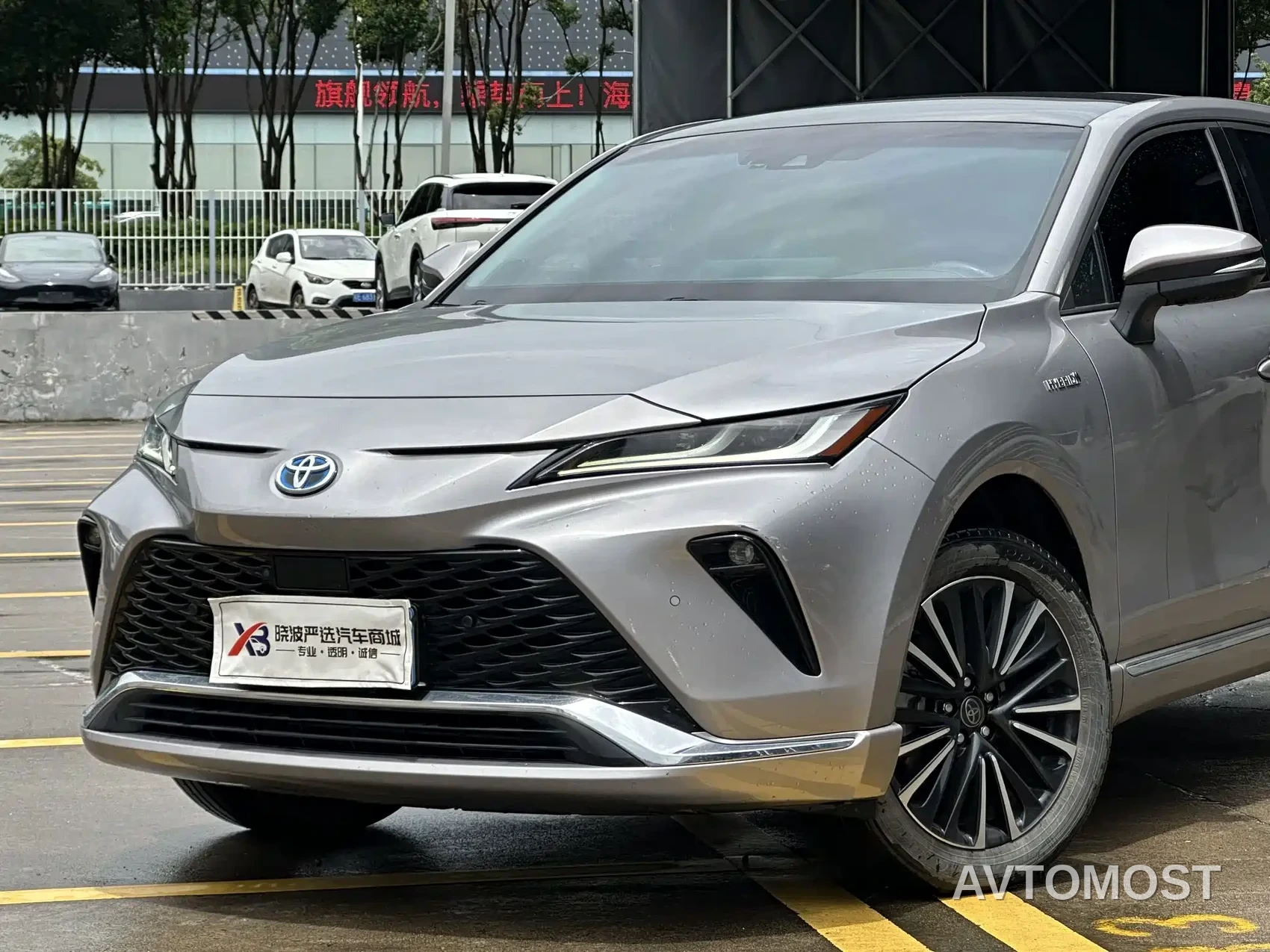 Toyota Venza 2023 Model 2.5L Smart Hybrid 2WD Tech Edition — фото 6