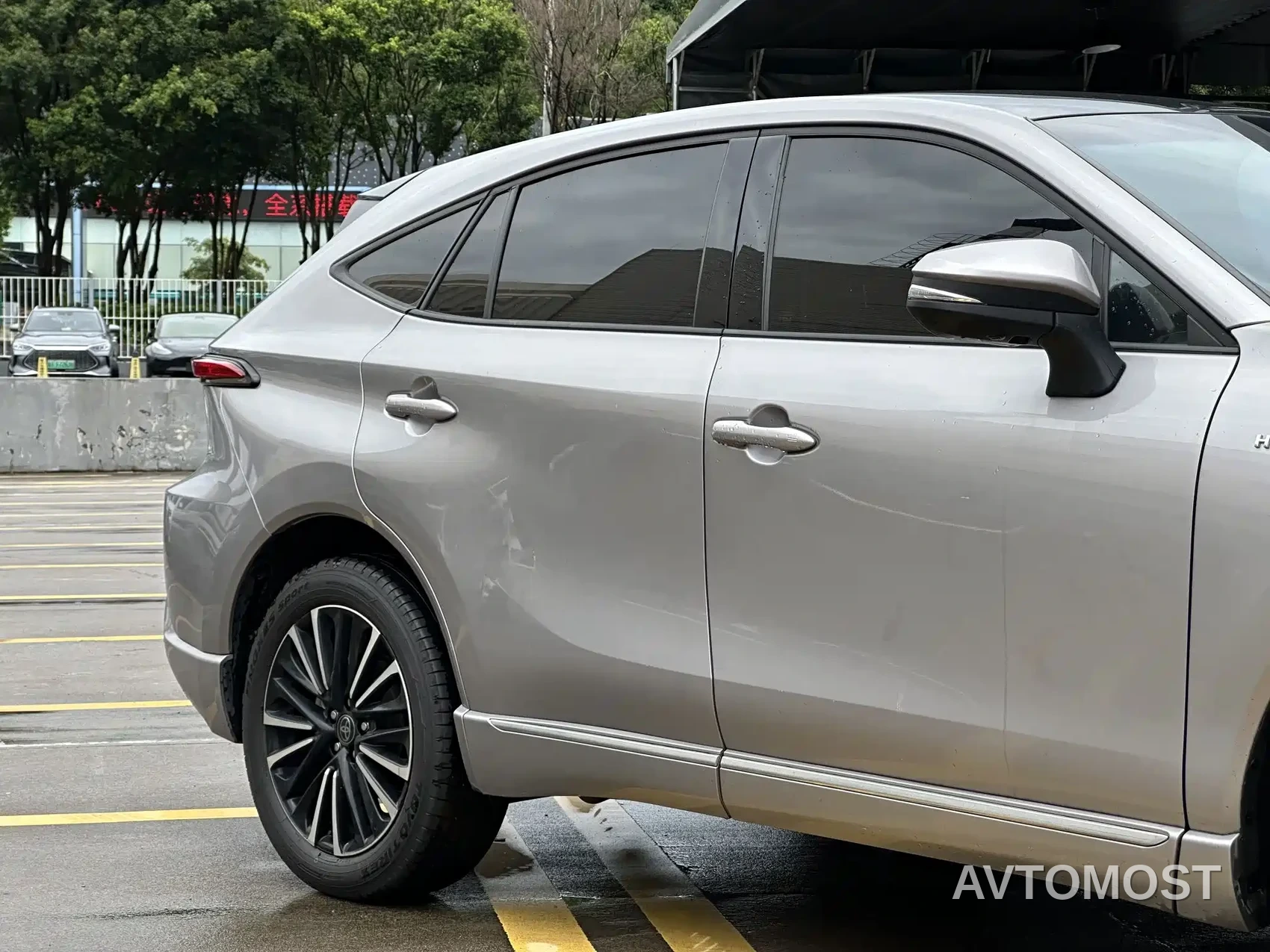 Toyota Venza 2023 Model 2.5L Smart Hybrid 2WD Tech Edition — фото 7