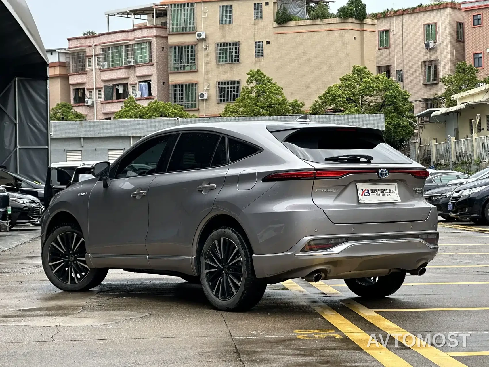 Toyota Venza 2023 Model 2.5L Smart Hybrid 2WD Tech Edition — фото 9