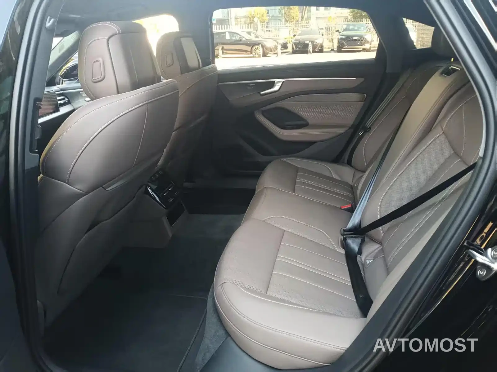 Audi A6L 2026 Model 2.0T High Power Sport Edition — фото 8