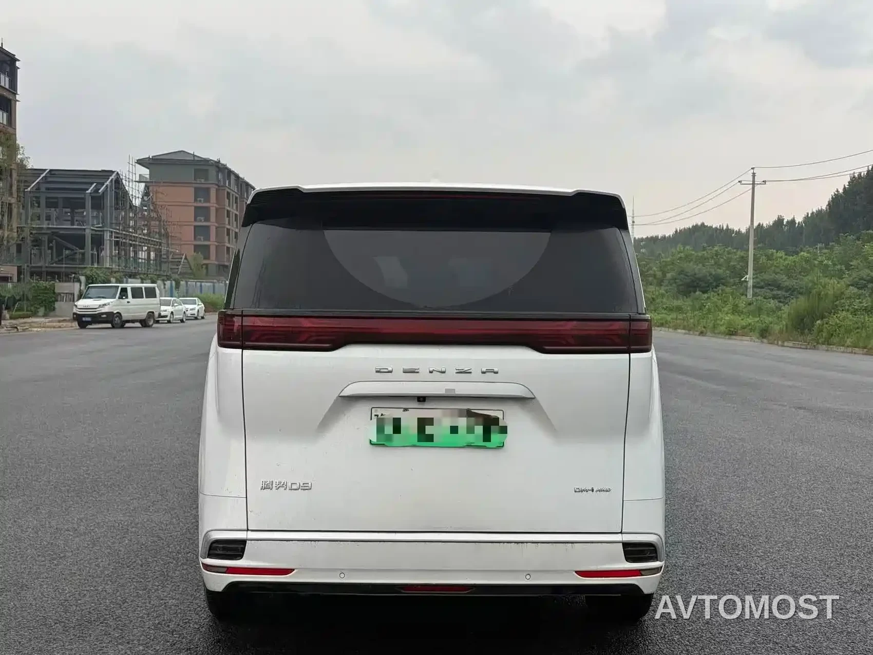 Denza D9 2022 DM-i 970 All-Wheel Drive Honor Edition — фото 8