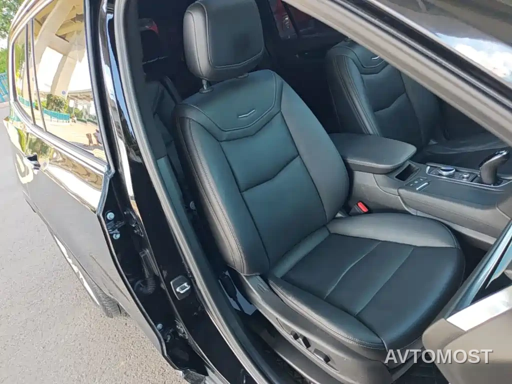 Cadillac XT6 2022 2.0T 6-Seater 4WD Luxury Edition — фото 25