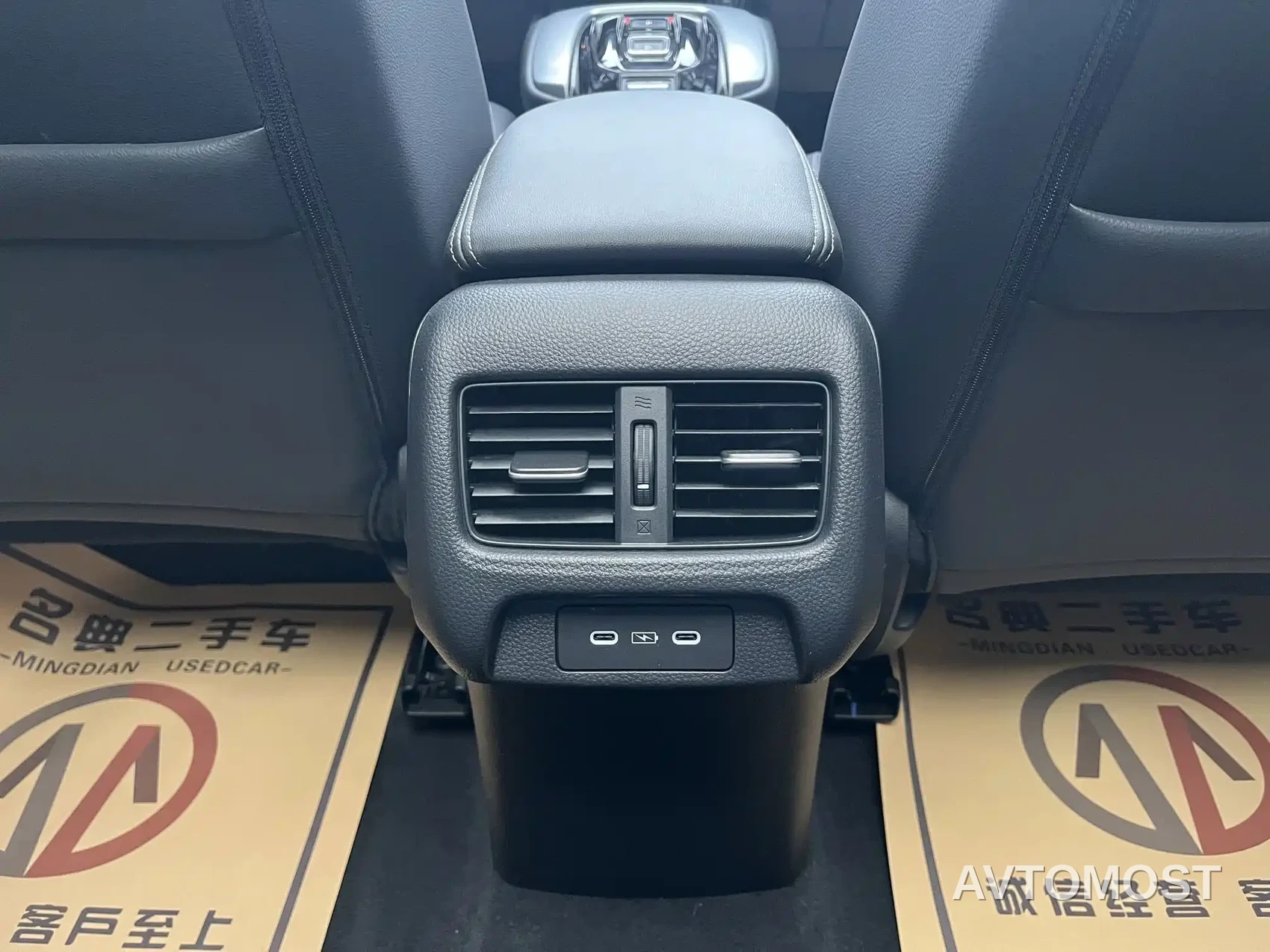 Honda HR-V 2023 2.0L e:HEV Thrilling Edition — фото 16