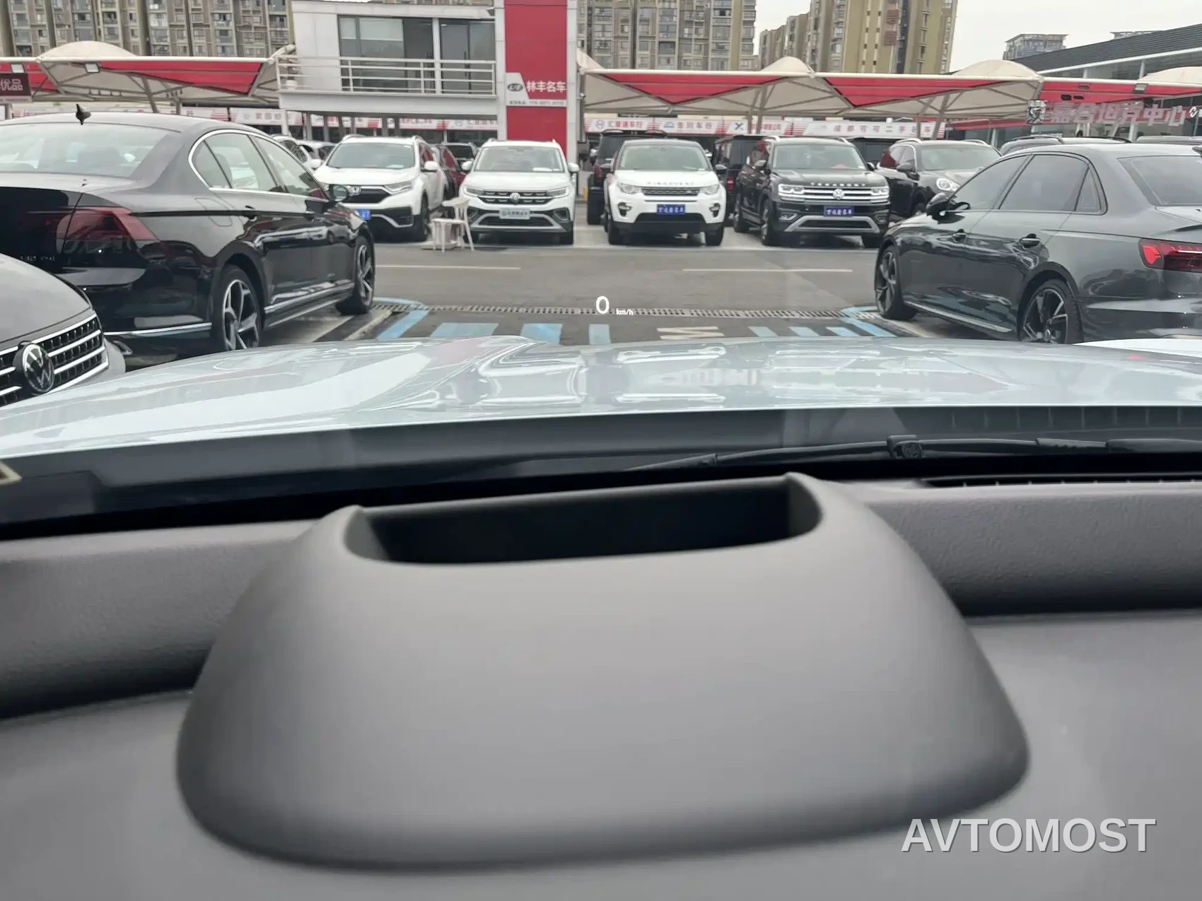Honda HR-V 2023 2.0L e:HEV Thrilling Edition — фото 17
