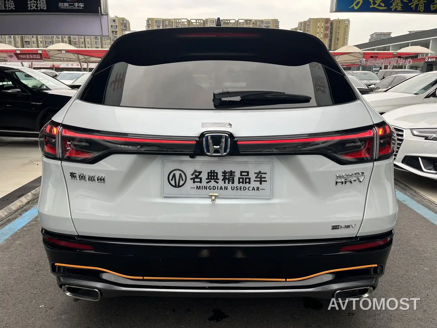 Honda HR-V 2023 2.0L e:HEV Thrilling Edition — фото 19