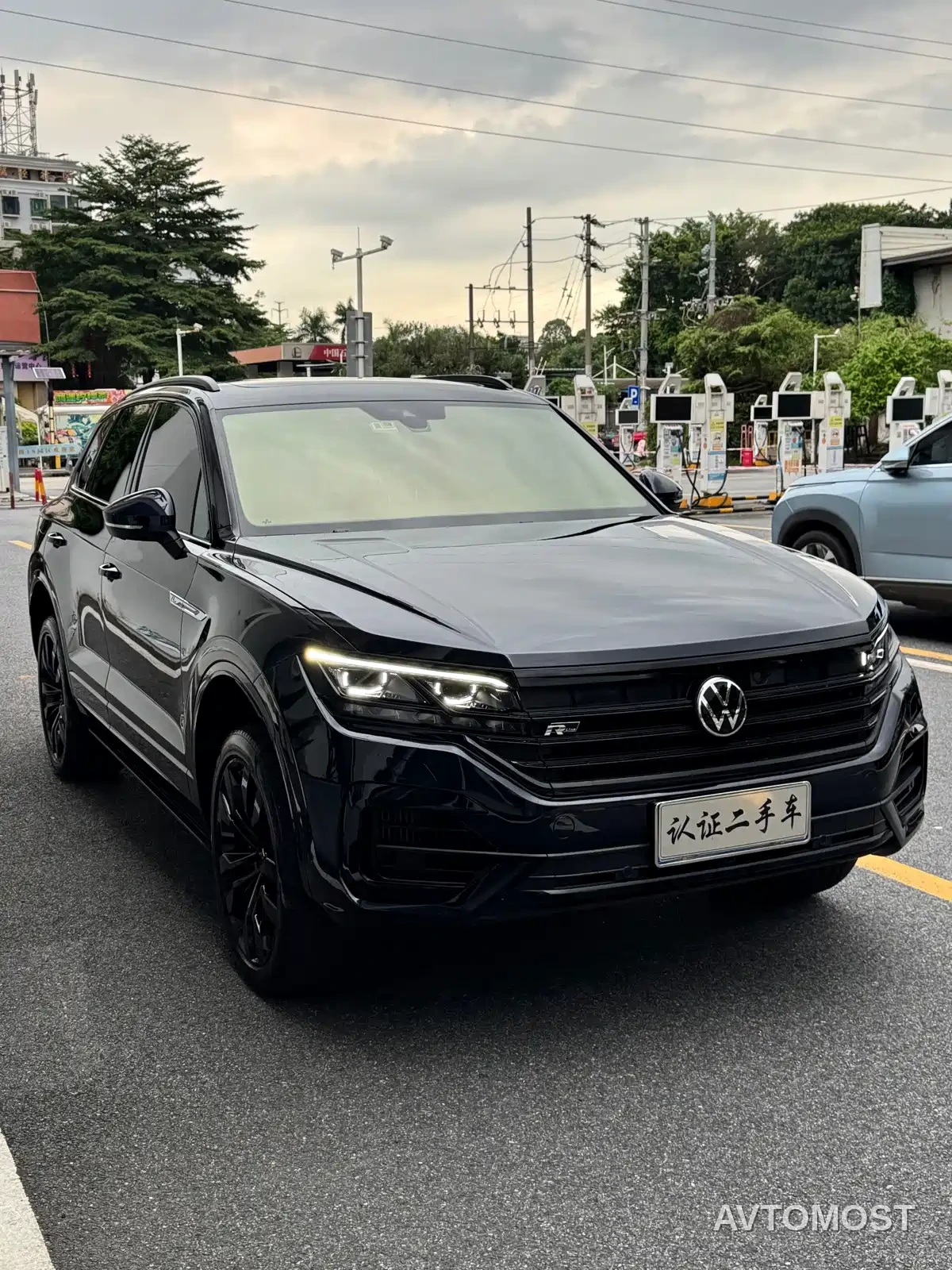 Volkswagen Touareg 2021 3.0TSI R-Exclusive — фото 3