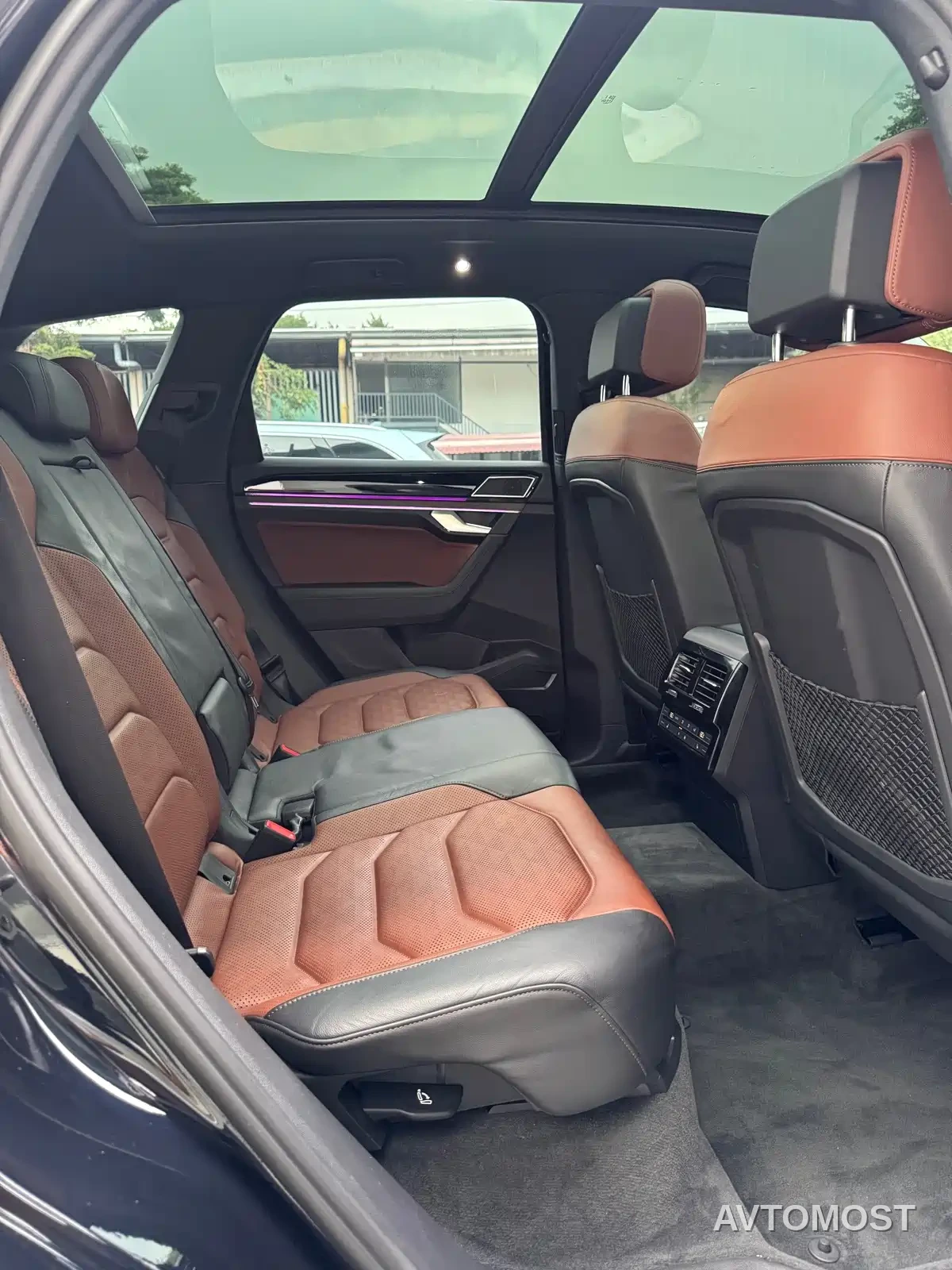 Volkswagen Touareg 2021 3.0TSI R-Exclusive — фото 21