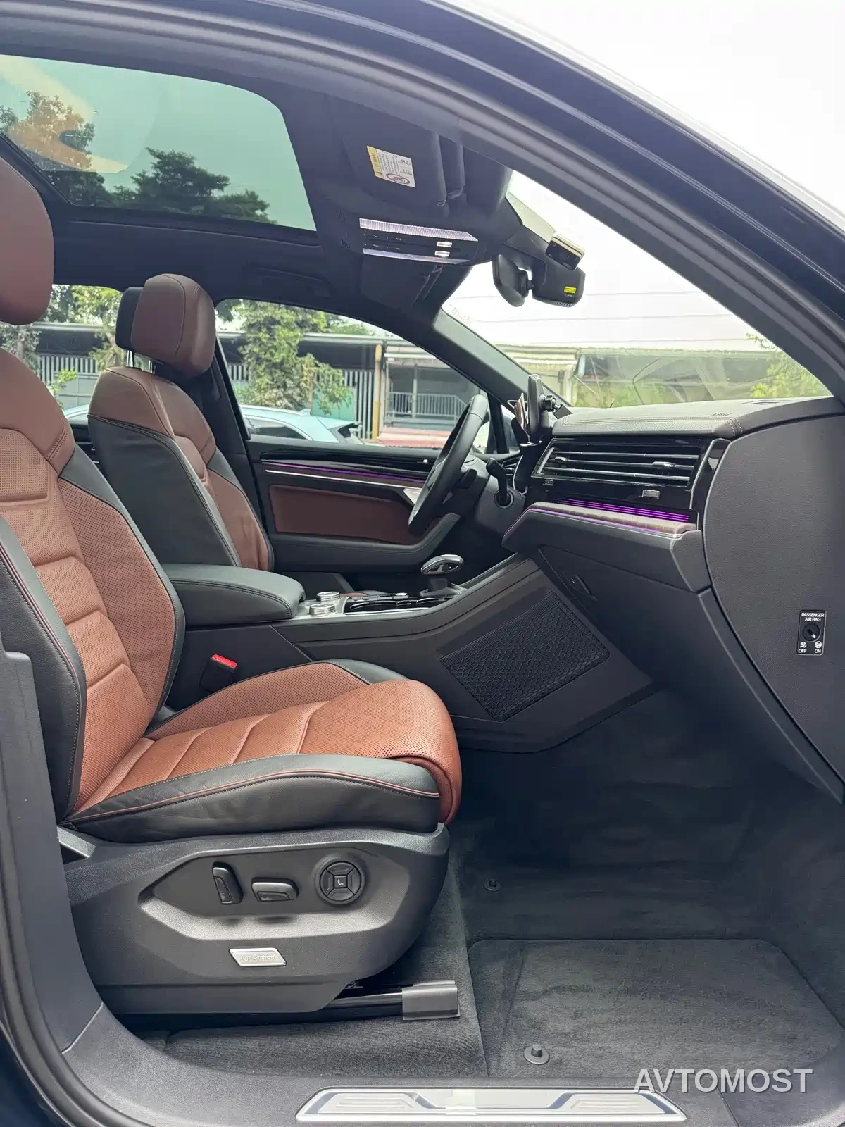 Volkswagen Touareg 2021 3.0TSI R-Exclusive — фото 22