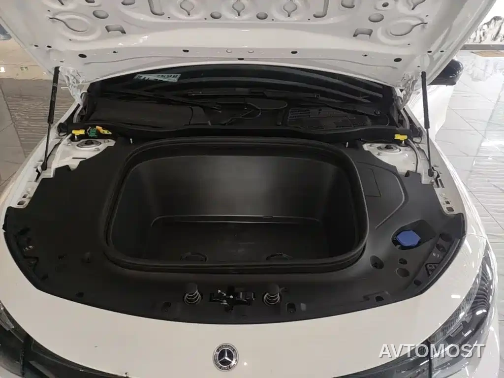 Mercedes-Benz CLA New Energy 2025 300L Fashion — фото 17