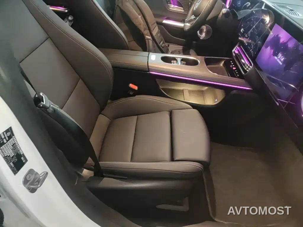Mercedes-Benz CLA New Energy 2025 300L Fashion — фото 22